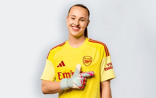 Daphne van Domselaar